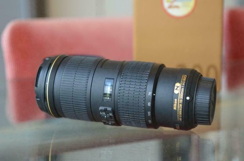 Nikon 200mm af - f/4g, vr