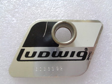 Distintivo e occhiello vintage anni 80 Ludwig Rocker colore bianco e nero. MADE IN USA