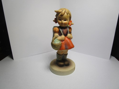 Hummel goebel statuina in - .hummel,