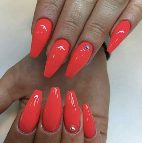 Smalto unghie colore rosso - smalto,