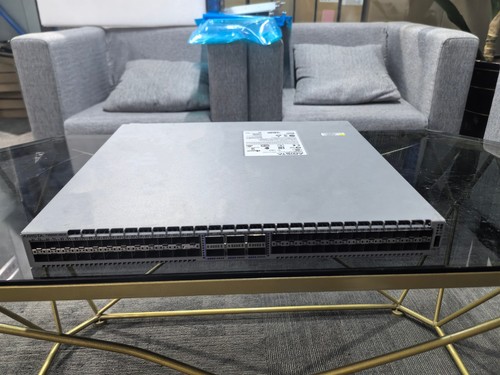 Arista dcs 7280tr - arista, dcs-7280tr-48c6-r