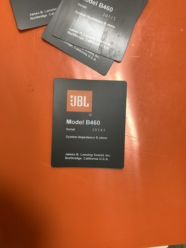 Jbl b460 distintivi - jbl,