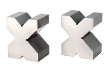 COPPIA DI PRISMI RETTIFICATI ACCIAIO INDEFORMABILE C45 75x75 mm FERVI P200/1