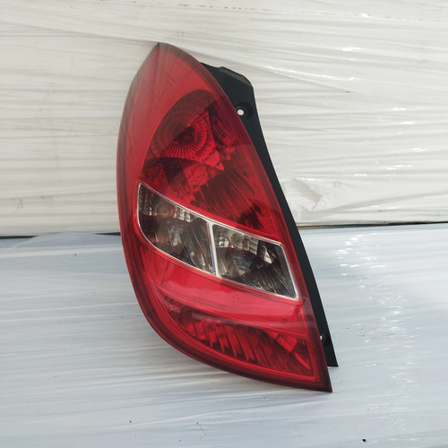 Fanale faro posteriore sx - /,