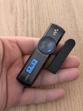 Sony Walkman NWZ-B172 Lettore MP3 2 GB NERO con clip da cintura