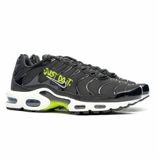 DJ6876-001 Nike Air Max Plus