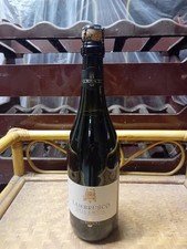 Bottiglia Vino Rosso Frizzante