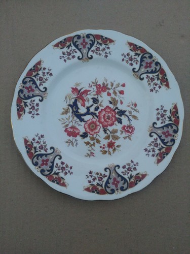 Colclough royale bone - bone, china