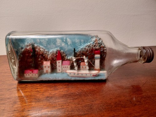 Vintage mast sail ship - 2,