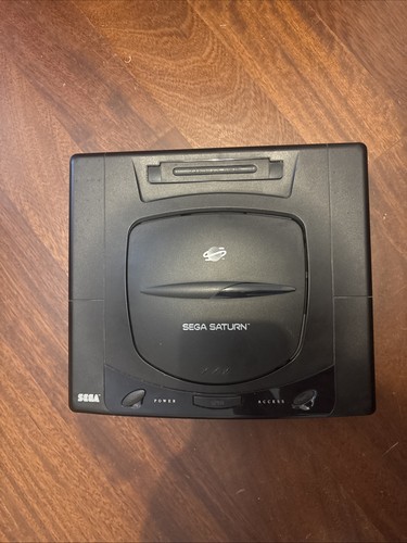 Saturn sega console - saturn,