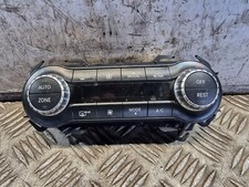 MERCEDES CLA 180 PANNELLO