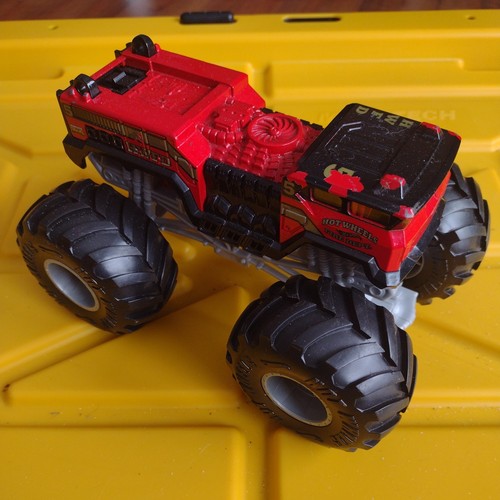 Hot wheels monster jam - wheels, 1:24