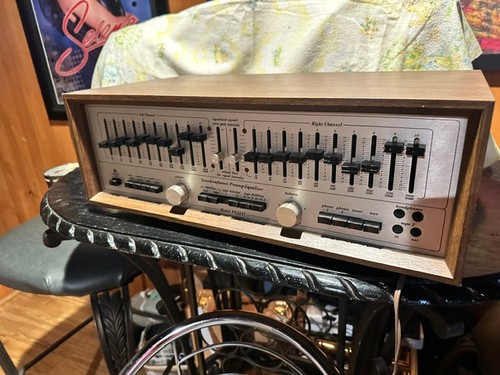 Equalizzatore preamplificatore