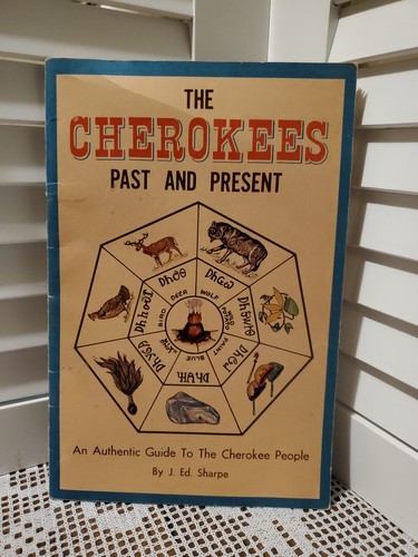 Vtg 1970 the cherokees - vtg,