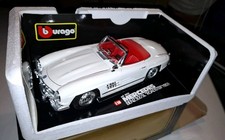 BBURAGO 1/18 MERCEDES BENZ 300