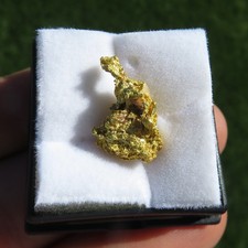 Minerali *** RARA PEPITA d'ORO