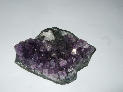 Minerali grezzi - -,