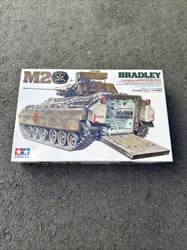 Tamiya bradley ifv tank - tamiya,