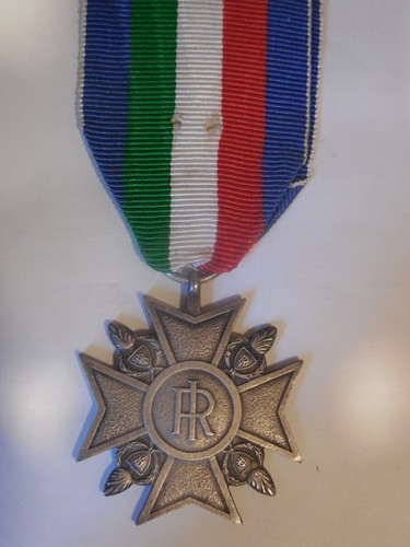 Croce per anni di - per,