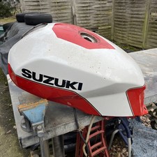 Serbatoio benzina Suzuki