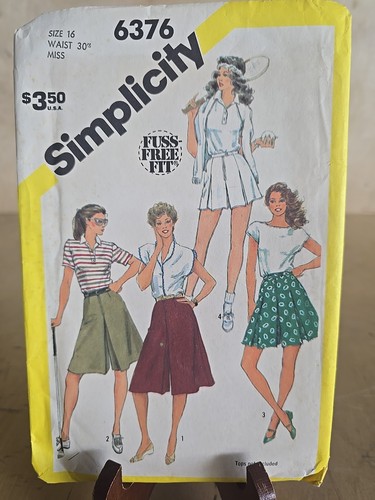 Simplicity sewing pattern - sewing,