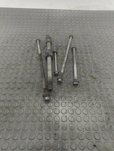 Bulloni montaggio motore