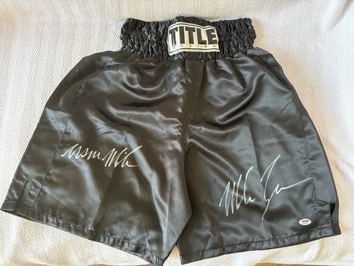 Tronchetti boxe con - boxe, scritta