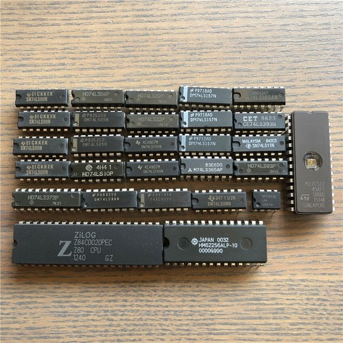 Sinclair zx8081 kit clone - ic,