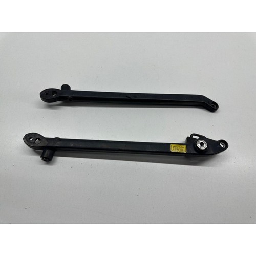 Coppia staffe posteriori - dx, sx