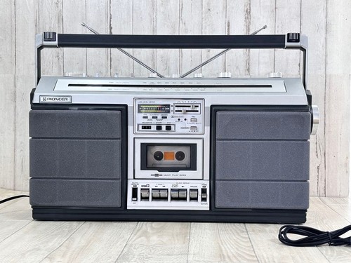 Pioneer runaway stereo - pioneer, sk-70