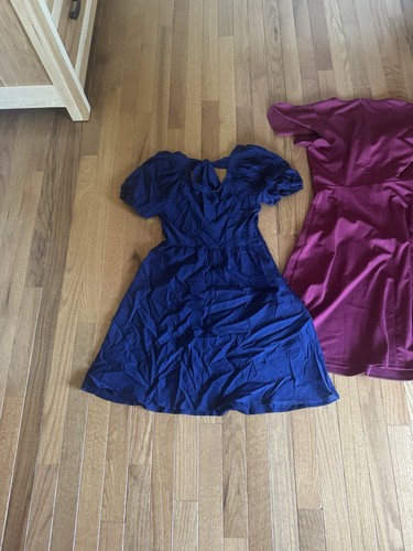 Due abiti donna blu rosso