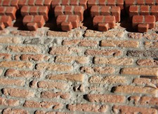 Cornicione piramide rovesciata per presepe, miniature misura 2,4x2x1cm. 10 pezzi