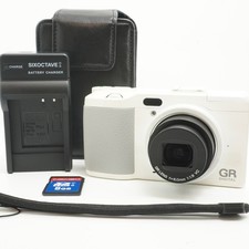 RICOH GR DIGITAL IV White