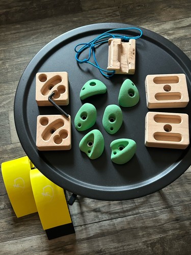 Supporti per arrampicata - , su