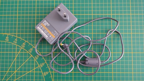 Adaptateur secteur