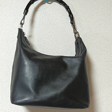 GUCCI Borsa a mano in pelle di