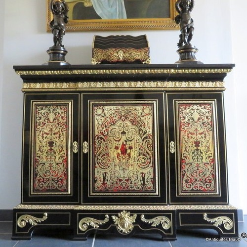 Impressionante credenza