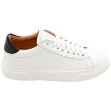 Scarpa sneakers bianca con