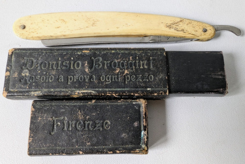 Rasoio mano libera vintage - mano,