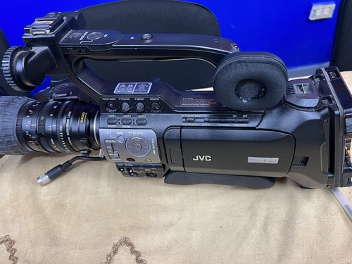 Jvc hm700u - jvc, gy-