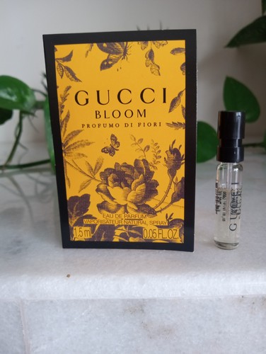 Gucci bloom profumo - gucci, fiori
