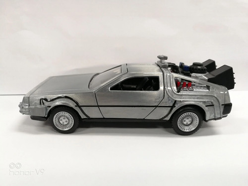 Back the future - -, delorean