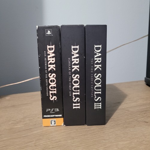 Dark souls trilogy - dark,