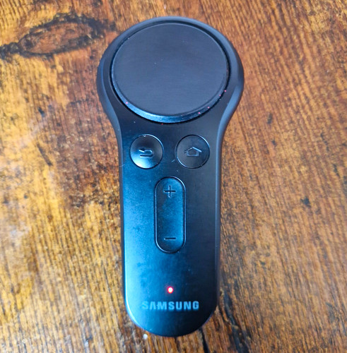 Samsung gear controller - gear, vr