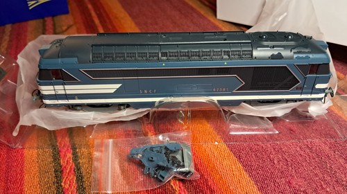 Ree 151 locomotive diesel - locomotive,