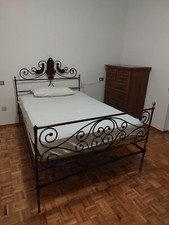 LETTO ANTICO IN FERRO BATTUTO A MANO UNA PIAZZA E MEZZO