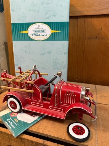 Hallmark auto pedali - a,