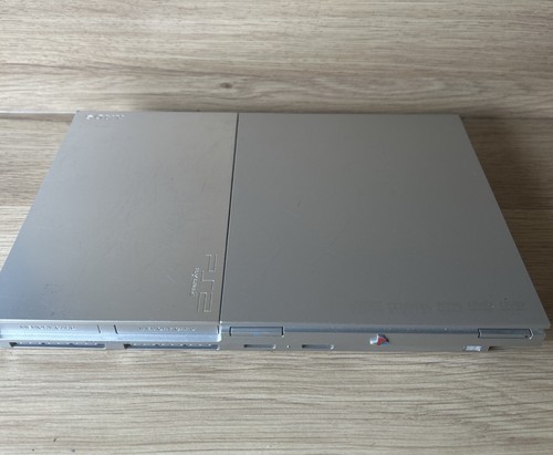Sony playstation slim - 2,