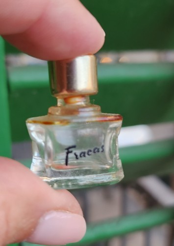 Robert piguet micro - micro, mini