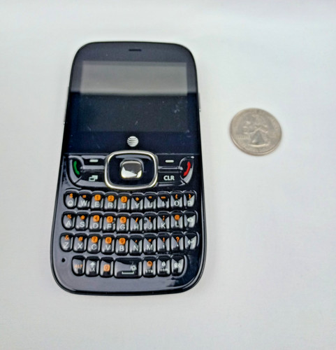 Qwerty keyboard phone - qwerty,